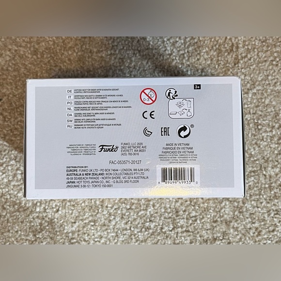 Baby Yoda Star Wars Funko Pop #378 NIB - Picture 7 of 7